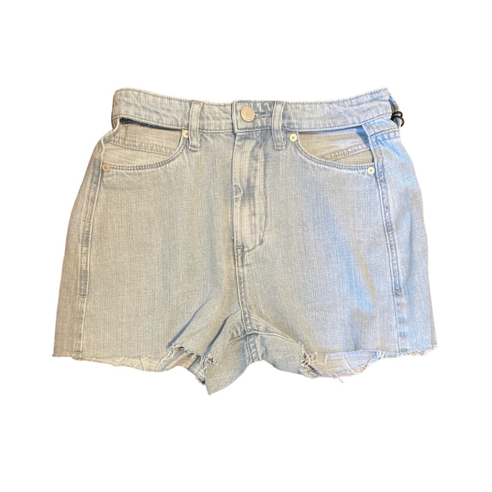 Blank NYC Women’s Denim Short Size 25 in UEX Lt. Blue Hip Area Cut-outs NWT